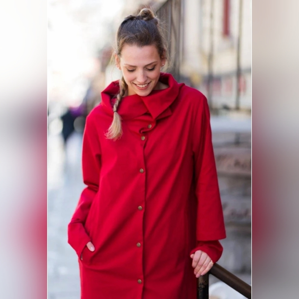 NWT Melow by Melissa Bolduc Urbania red Coat size Large